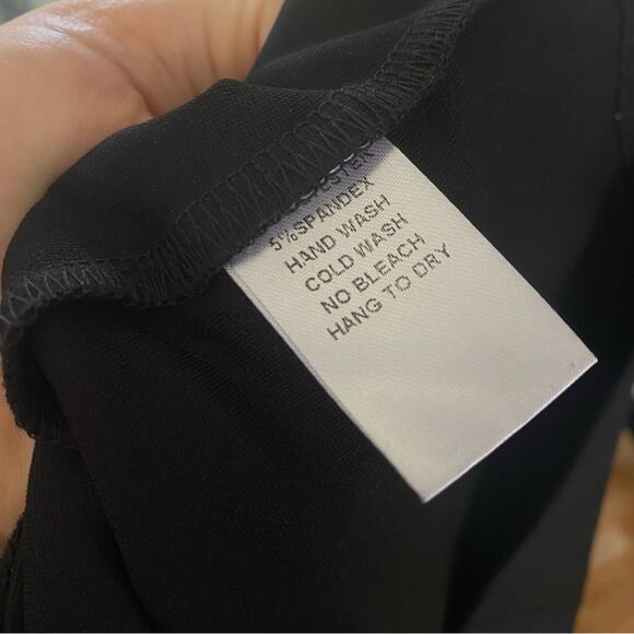 NEW Entry bodycon black dress with nude mesh acccents - Picture 5 of 8